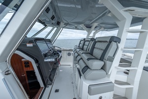 2023 Pursuit S 428 Sport thumbnail 26