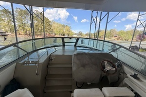 2010 Sea Ray 370 Sundancer thumbnail 8