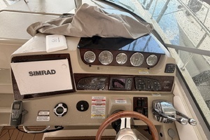 2010 Sea Ray 370 Sundancer thumbnail 9