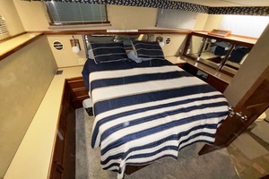 42ft Chris Craft Yacht For Sale