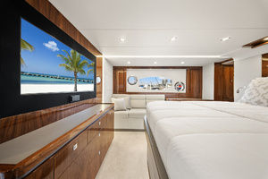 2024 Riviera 6000 SPORT YACHT thumbnail 84