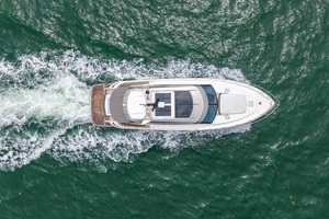 2024 Riviera 6000 SPORT YACHT thumbnail 35