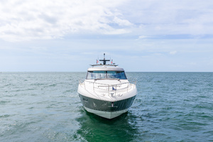 2024 Riviera 6000 SPORT YACHT thumbnail 5