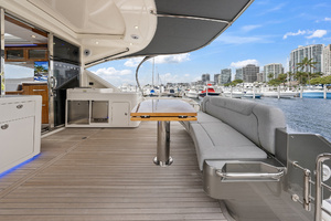 2024 Riviera 6000 SPORT YACHT thumbnail 53