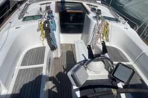 2004 Beneteau 423 thumbnail 10