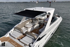 2020 Crownline Eclipse E 305 XS thumbnail 25
