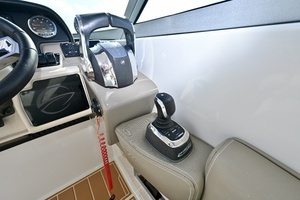 2020 Crownline Eclipse E 305 XS thumbnail 16