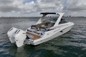 2020 Crownline Eclipse E 305 XS thumbnail 8