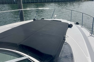 2017 Sea Ray Sundancer 370 thumbnail 11