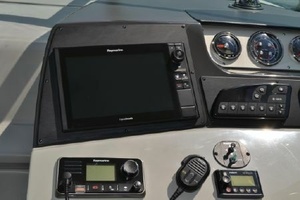 Reely Ours 37ft Sea Ray Yacht For Sale