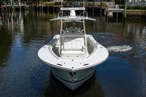 2019 Regulator Center Console thumbnail 2