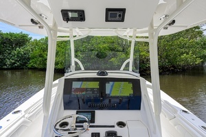 2019 Regulator Center Console thumbnail 26