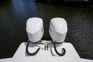 2019 Regulator Center Console thumbnail 58
