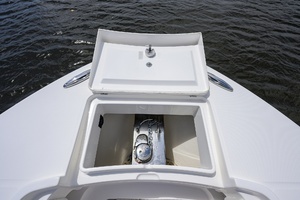2019 Regulator Center Console thumbnail 17