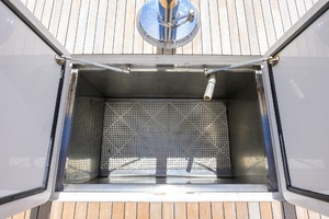 65FT (19.81M) AMERICAN CUSTOM YACHTS