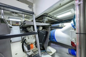 65FT (19.81M) AMERICAN CUSTOM YACHTS