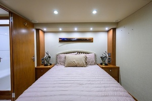 2003 American Custom Yachts thumbnail 56