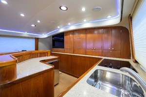 2003 American Custom Yachts thumbnail 26