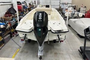 25ft Boston Whaler Yacht For Sale