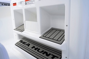 Photo 6026221 for 2026 Sea Hunt Gamefish 28FS  