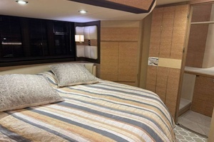 2014 Azimut 64 thumbnail 24