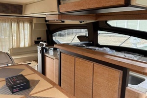 2014 Azimut 64 thumbnail 17