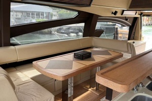 2014 Azimut 64 thumbnail 20