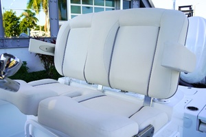 25ft Sea Hunt Yacht For Sale