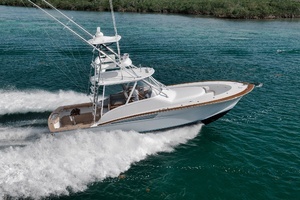 2022 Winter Custom Yachts 38 Walk Around thumbnail 5