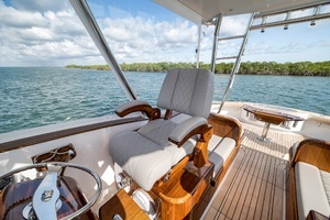 2022 Winter Custom Yachts 38 Walk Around thumbnail 23