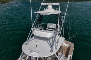 2022 Winter Custom Yachts 38 Walk Around thumbnail 9