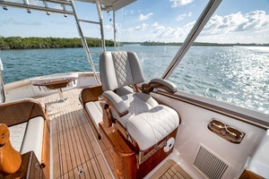 2022 Winter Custom Yachts 38 Walk Around thumbnail 22