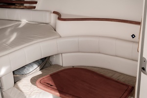 33ft Grady White Yacht For Sale