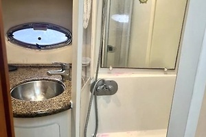 44ft Carver Yacht For Sale