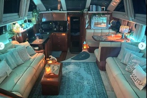 44ft Carver Yacht For Sale