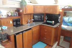 44ft Carver Yacht For Sale