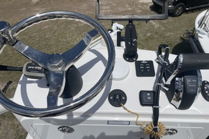 Photo 6027216 for 2022 Ranger 2510 Bay  