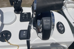 Photo 6027217 for 2022 Ranger 2510 Bay  