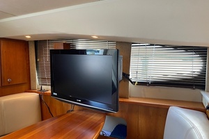 33ft Silverton Yacht For Sale