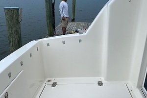 33ft Silverton Yacht For Sale