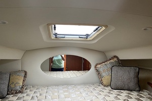 33ft Silverton Yacht For Sale