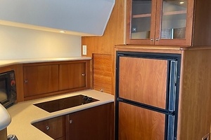 33ft Silverton Yacht For Sale