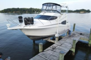 33ft Silverton Yacht For Sale