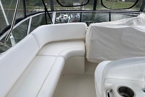 33ft Silverton Yacht For Sale