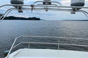 33ft Silverton Yacht For Sale