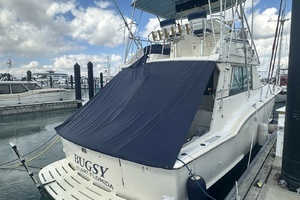 1981 Hatteras 43 Convertible thumbnail 3