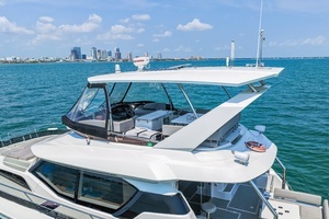 2021 Aquila 44 Yacht thumbnail 78