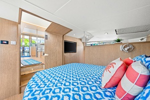 2021 44 Aquila MY Memories Not Dreams Master Stateroom