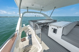 2021 Aquila 44 Yacht thumbnail 50