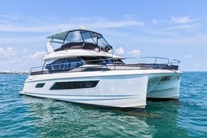 2021 Aquila 44 Yacht thumbnail 59